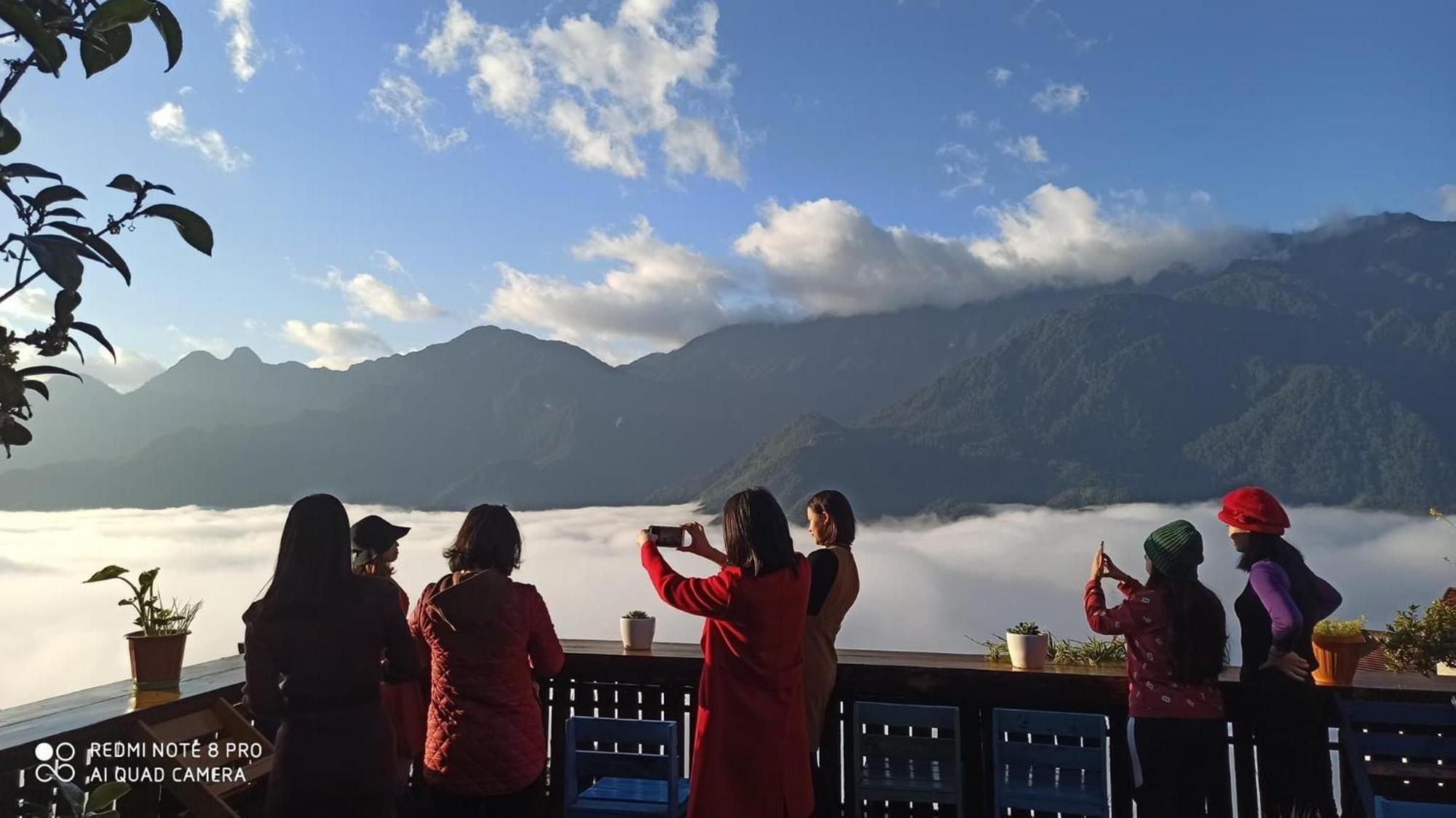 Go Sapa Hostel Bagian luar foto